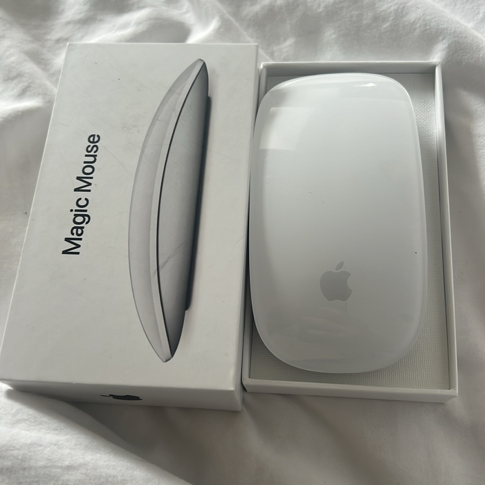 Magic Mouse | Apple Mouse | never used!! BRAND NEW | Bluetooth